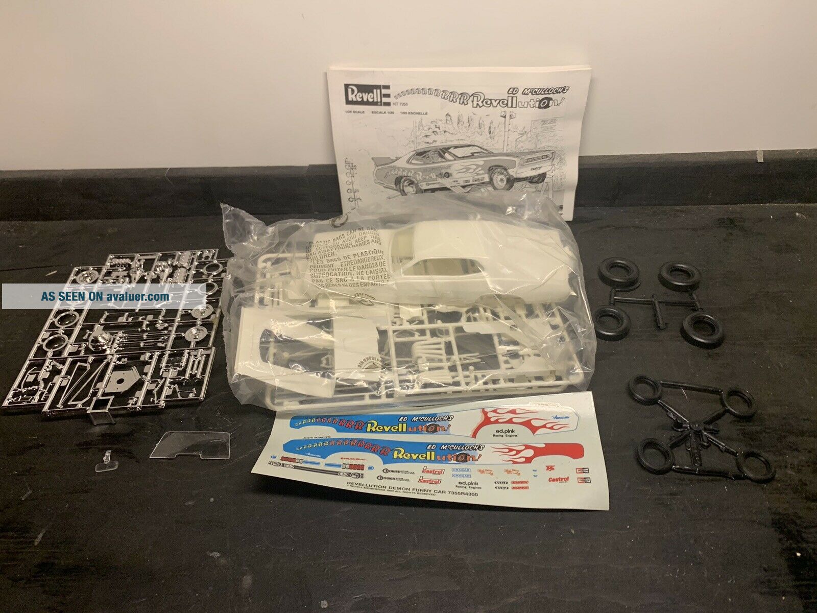 Revell Monogram Revellution Funny Car 1/16Kit #85-4415 LE 5000