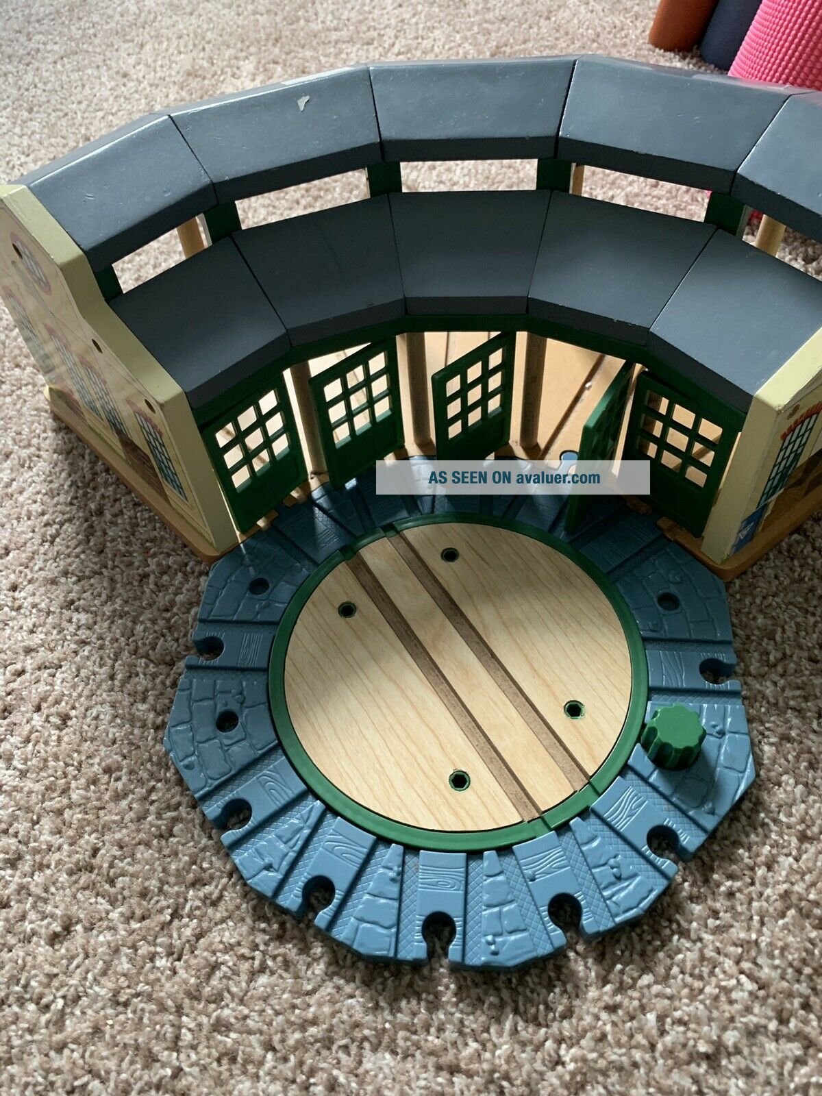 Thomas The Tank Engine Train Wooden Tidmouth Shed Railway Roundhouse