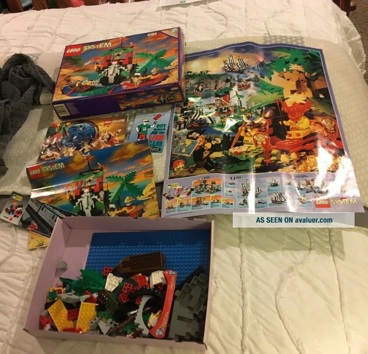 Lego 6264 Pirates Forbidden Cove Islanders 1994 Islander W/Instructions ...